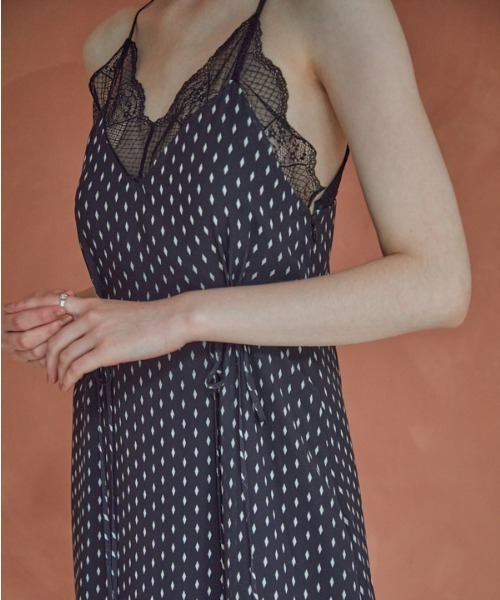 ★RAIVE★ Back Shirring Onepiece in Beige VW3AO30091 Back Shirring Onepiece in Beige VW3AO300-91 - RAIVE