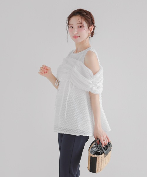 Fit more（フィットモア）の「オープンショルダーフリンジトップス（その他トップス・レディース・ブルー/ホワイト/グリーン・FREE）」の7枚目の写真