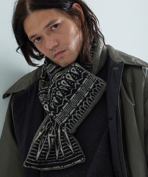 EGO TRIPPING(エゴトリッピング)の「mko12939-DUALWOOL マフラー(マフラー・メンズ・グレー/ブラック・FREE)」の2枚目の写真