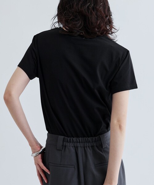GALLEST(ギャレスト)の「◆パール調ロゴTシャツ(Tシャツ/カットソー・レディース・ホワイト/ブラック・38)」の12枚目の写真