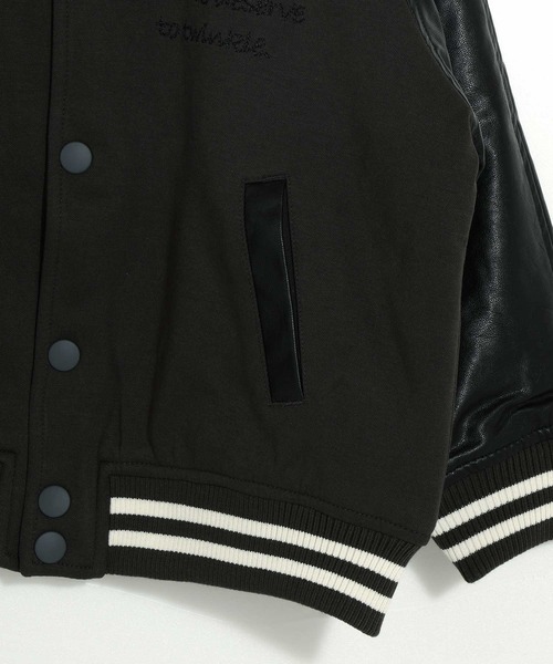 MAKE YOUR DAY（メイクユアデイ）の「アワードジャケット■80～140cm（ブルゾン・キッズ・チャコールグレー/レッド・120/110/100/90/140/130/80）」の4枚目の写真