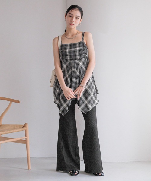 LOWRYS FARM（ローリーズファーム）の「オンブレチェックキャミチュニック　579492（Tシャツ/カットソー・レディース・チャコールグレー/レッド・FREE）」の3枚目の写真