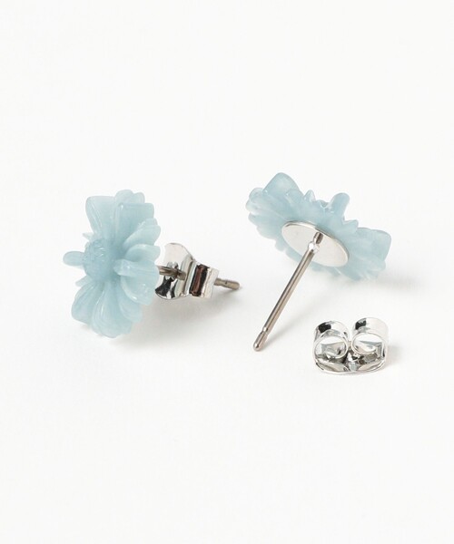 BEAMS BOY（ビームスボーイ）の「【2/5再値下げ】レトロ フラワー ピアス（ピアス（両耳用）・レディース・イエロー/サックスブルー/グレー/ホワイト系その他7・ONE SIZE）」の8枚目の写真
