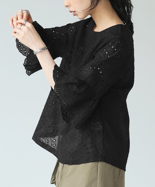 itto...(イット)の「フリル袖スカラップレースブラウス(Tシャツ/カットソー・レディース・ブラック/ベージュ/オフホワイト/ダークパープル・M/L)」の18枚目の写真