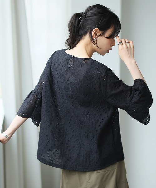 itto...(イット)の「フリル袖スカラップレースブラウス(Tシャツ/カットソー・レディース・ブラック/ベージュ/オフホワイト/ダークパープル・M/L)」の21枚目の写真