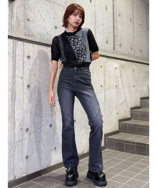 MURUA（ムルーア）の「クロシェパターンニット（ニット/セーター・レディース・ブルー/ブラック/アイボリー・FREE）」の5枚目の写真