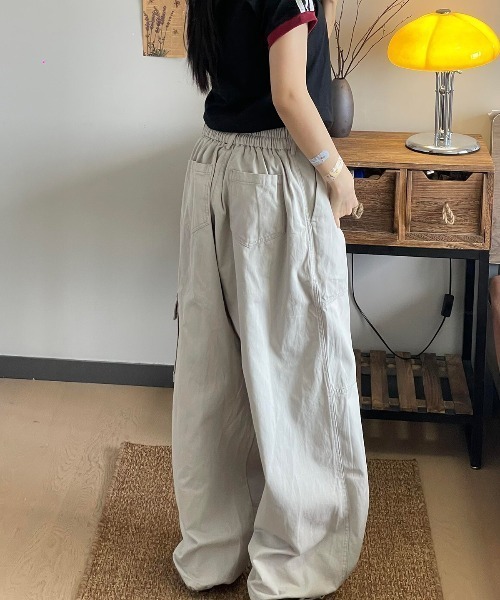 REBALANCE(リバランス)の「ワイドカジュアルパンツ(その他パンツ・レディース・A/B・LARGE/MEDIUM/X-LARGE)」の4枚目の写真