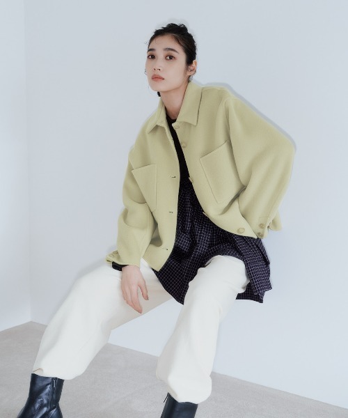 emmi（エミ）の「エンブレムロゴスウェットパンツ（スウェットパンツ・レディース・ネイビー/アイボリー・F）」の22枚目の写真