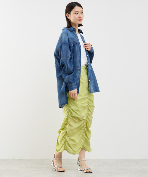 SOFFITTO(ソフィット)の「Soffittoロゴ刺繍入りシアーデニムビックシャツ(シャツ/ブラウス・レディース・ケミカルウォッシュ・FREE)」の15枚目の写真