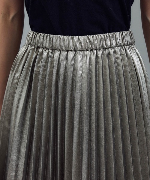 SALON adam et rope'（サロン アダム エ ロペ）の「ウォッシャブルメタリックプリーツスカート 2（スカート・レディース・シルバー/その他1・FREE）」の10枚目の写真