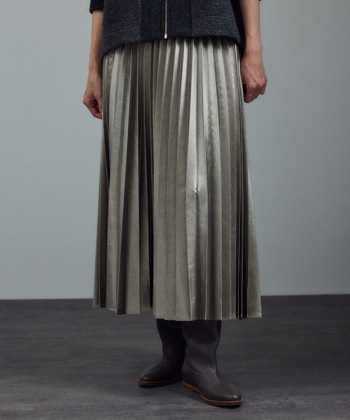 SALON adam et rope'（サロン アダム エ ロペ）の「ウォッシャブルメタリックプリーツスカート 2（スカート・レディース・シルバー/その他1・FREE）」の17枚目の写真