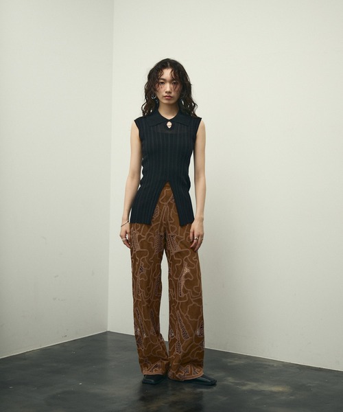 Lutim by u(ルチバイユー)の「Sherbet touch amesuri polo rib knit / シャーベットタッチアメスリポロリブニット(Tシャツ/カットソー・レディース・ブラック/チャコールグレー/ベージュ・FREE)」の6枚目の写真