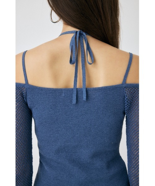 MOUSSY(マウジー)の「OPEN SHOULDER HALTER ニットトップス(ニット/セーター・レディース・ベージュ/ブルー/アイボリー/ブラック・FREE)」の18枚目の写真