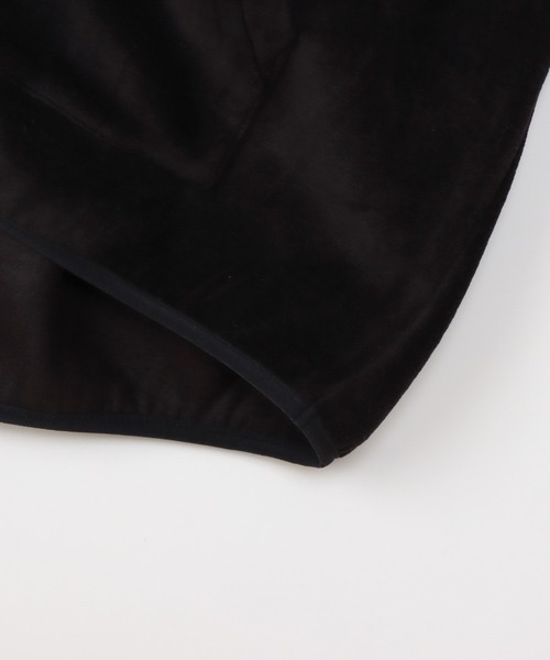 Champion(チャンピオン)の「Champion Half Zip Jacket C3-C615(スウェット・メンズ・ブラック/ブルー/ダークグリーン/パープル/ゴールド・XL/L/M)」の6枚目の写真