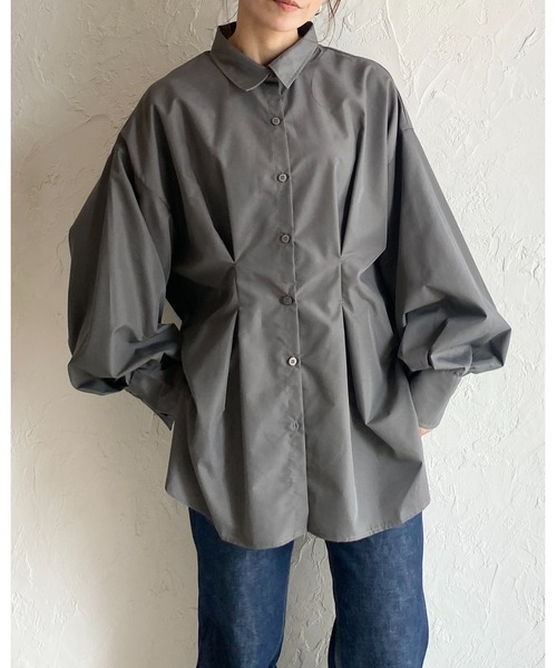 She's Closet（シーズクローゼット）の「長袖オーバーサイズ ウエストタック ロングカラーシャツ ブラウス（シャツ/ブラウス・レディース・ブルー/ブラウン/チャコールグレー/ホワイト/ピンク/イエロー・FREE）」の7枚目の写真