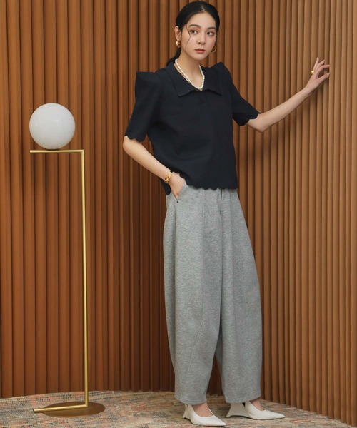 ELFRANK(エルフランク)の「スカラップ パワーショルダー 半袖 ポロニット 襟付き(ニット/セーター・レディース・ネイビー/チャコールグレー/オフホワイト・FREE)」の13枚目の写真