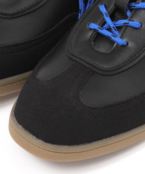 BAYFLOW（ベイフロー）の「[抗菌防臭＆撥水加工付き]替え紐付きスニーカー（スニーカー・レディース・オフホワイト/ブラック・LARGE/MEDIUM）」の12枚目の写真