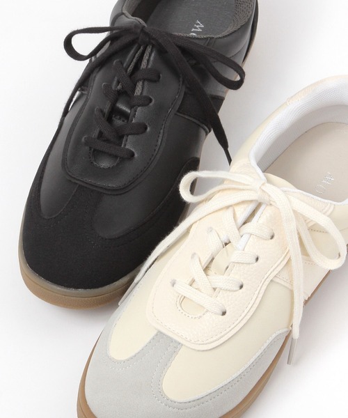 BAYFLOW（ベイフロー）の「[抗菌防臭＆撥水加工付き]替え紐付きスニーカー（スニーカー・レディース・オフホワイト/ブラック・LARGE/MEDIUM）」の17枚目の写真