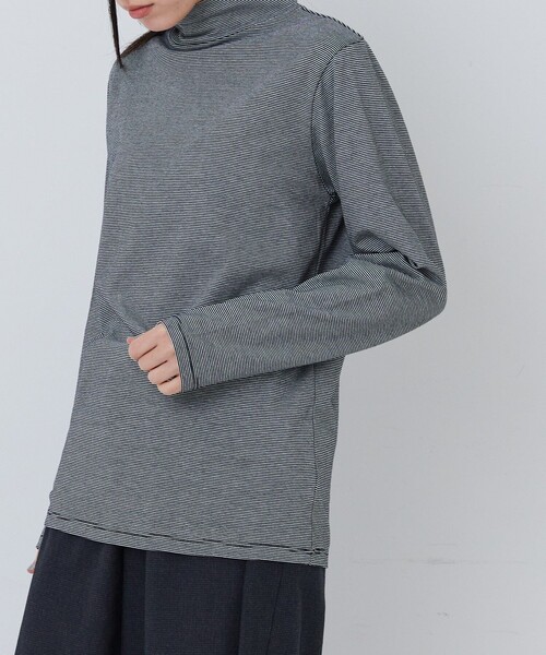 conges payes ADIEU TRISTESSE(コンジェ ペイエ アデュートリステス)の「ハイネックベア天竺(Tシャツ/カットソー・レディース・ブラック/オフホワイト/ストライプ/ライトグレー/ピンク・FREE)」の10枚目の写真