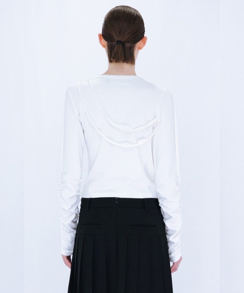 VIAVANDA（ヴィアヴァンダ）の「STRINGS LONG SLEEVE（Tシャツ/カットソー・レディース・ブラック/ホワイト・FREE）」の3枚目の写真