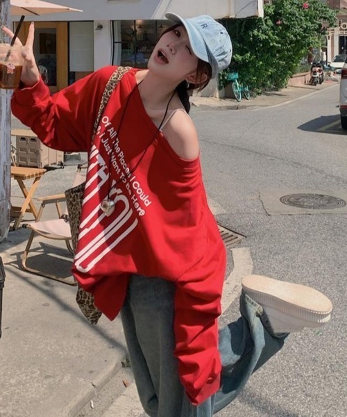 LETee(レティー)の「WITHYOU&94プリントカットソー(Tシャツ/カットソー・レディース・グレー/レッド・FREE)」の4枚目の写真