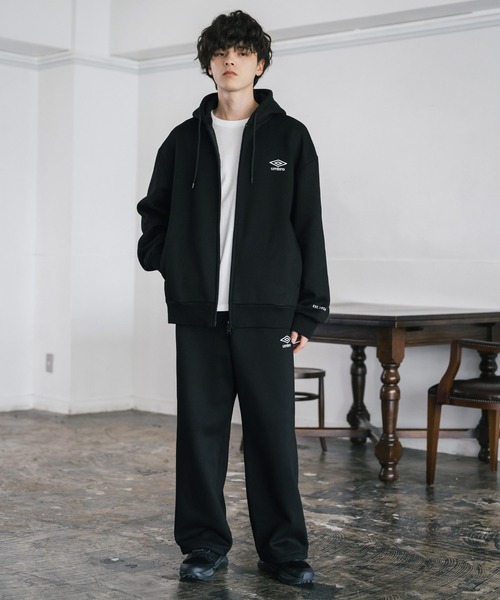 セール】UMBRO 別注コラボ裏起毛ワンポイントロゴ刺繍イージーワイド