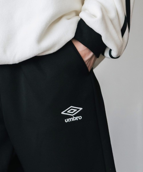 セール】UMBRO 別注コラボ裏起毛ワンポイントロゴ刺繍イージーワイド