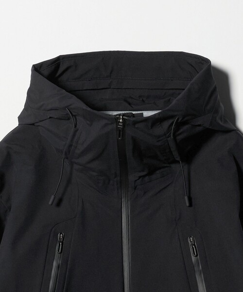 DESCENTE ALLTERRAIN（デサント　オルテライン）の「＜DESCENTE ALLTERRAIN＞HARD SHELL JACKET CREAS /ハードシェルジャケット（マウンテンパーカー・メンズ・ブラック/ダークグレー・M/XL/L）」の4枚目の写真