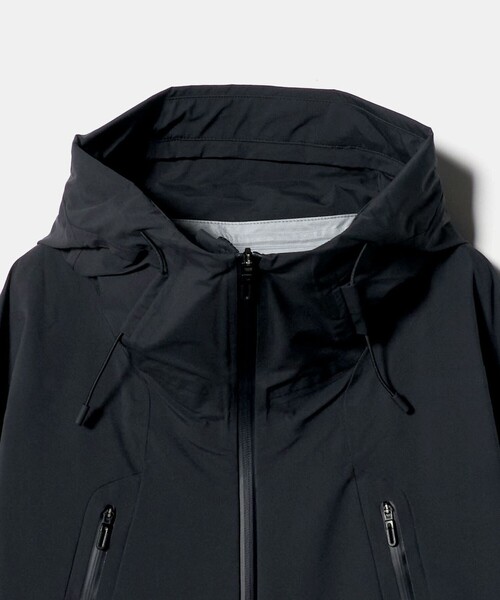 DESCENTE ALLTERRAIN（デサント　オルテライン）の「＜DESCENTE ALLTERRAIN＞HARD SHELL JACKET CREAS /ハードシェルジャケット（マウンテンパーカー・メンズ・ブラック/ダークグレー・M/XL/L）」の21枚目の写真