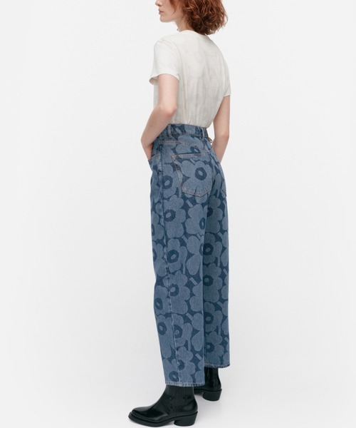marimekko(マリメッコ)の「【ノベルティ付】《Maridenim》 Unikko / Barrel Unikko jeans pants(デニムパンツ・レディース・ダークインディゴブルー・25inch/26inch/27inch/28inch/29inch/30inch)」の5枚目の写真