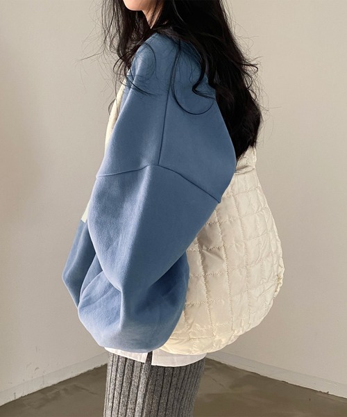 Girly Doll(ガーリードール)の「ハーフジップビッグロゴスウェット(スウェット・レディース・グレー/イエロー/ブルー・FREE)」の5枚目の写真