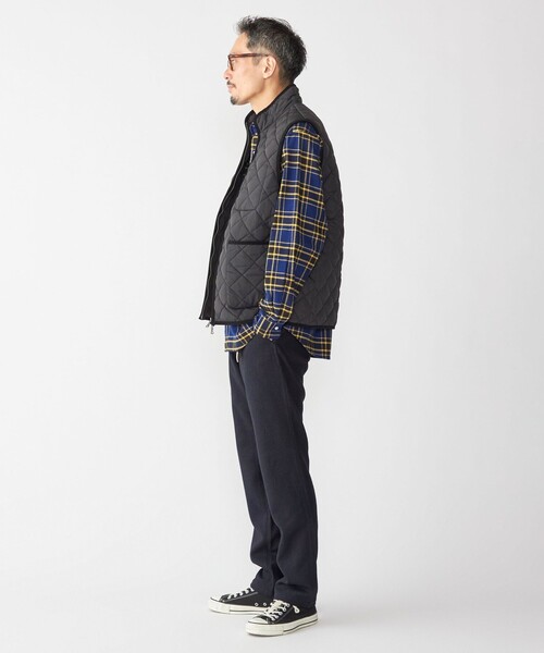 SHIPS（シップス）の「SHIPS:〈手洗い可能〉NETPLUS(R) キルティング スタンド ベスト（ベスト・メンズ・ブラック/チャコールグレー・SMALL/MEDIUM/LARGE/X-LARGE）」の5枚目の写真