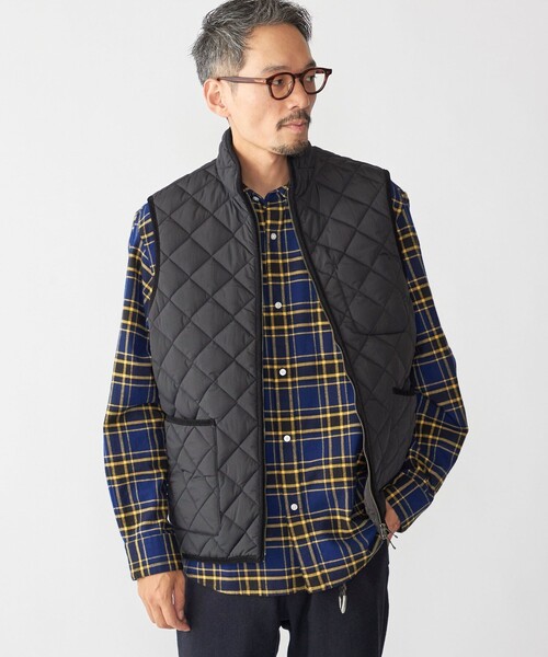 SHIPS（シップス）の「SHIPS:〈手洗い可能〉NETPLUS(R) キルティング スタンド ベスト（ベスト・メンズ・ブラック/チャコールグレー・SMALL/MEDIUM/LARGE/X-LARGE）」の8枚目の写真