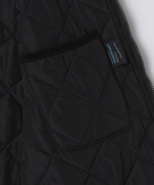 SHIPS（シップス）の「SHIPS:〈手洗い可能〉NETPLUS(R) キルティング スタンド ベスト（ベスト・メンズ・ブラック/チャコールグレー・SMALL/MEDIUM/LARGE/X-LARGE）」の22枚目の写真