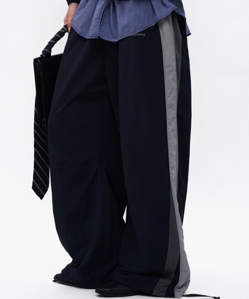 セール】ルーズフィット サイドメッシュ トラックパンツ XXK4375