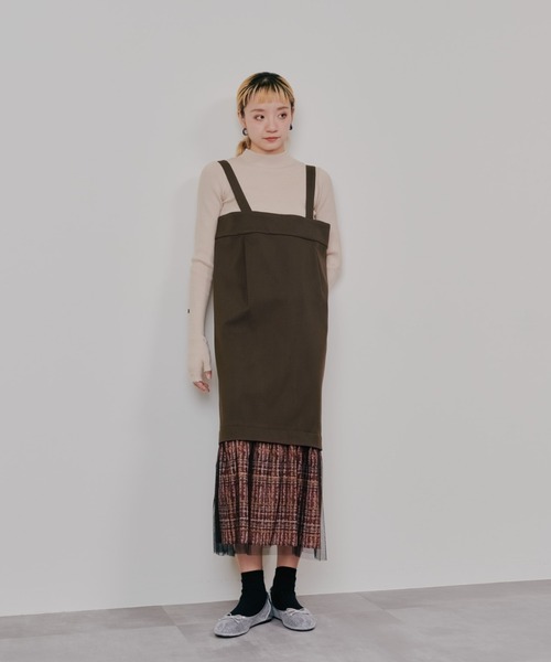 DOLLUPOOPS（ドールアップウップス）の「ヘムチェックサスペンダー付スカート（スカート・レディース・ブラウン/アイボリー・38）」の2枚目の写真