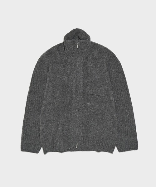 UJOH(ウジョー)の「【UJOH HOMME / ウジョーオム】ZIP High Neck Knit(ニット/セーター・メンズ・ネイビー/グレー・5)」の2枚目の写真