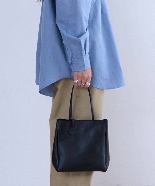 MADULI（マドゥリ）の「MADULI マドゥリ レザーペーパーバッグ(20539)（トートバッグ・メンズ・ブラック/ダークブラウン・FREE）」の6枚目の写真