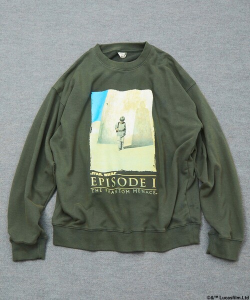 FREAK'S STORE(フリークスストア)の「STARWARS/スターウォーズ(Graphic) ヴィンテージライク クルーネックスウェット/フロスト加工/リラックスフィット(スウェット・メンズ・チャコールグレー/ブラック/ライトグレー・MEDIUM/LARGE)」の11枚目の写真