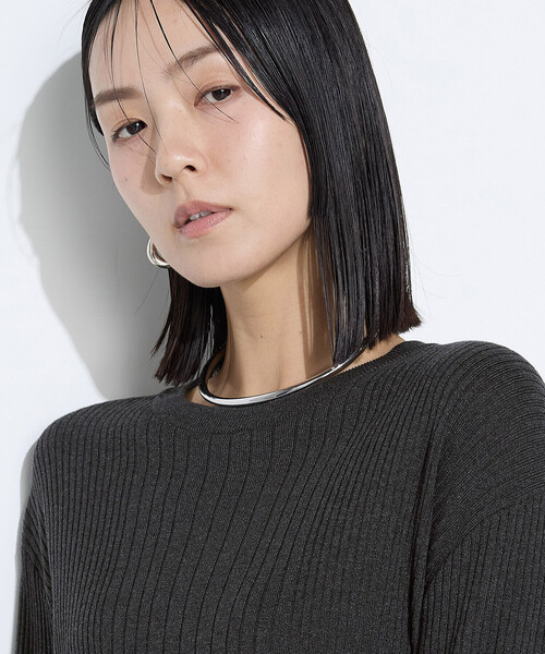 K.T KIYOKO TAKASE（キヨコタカセ）の「シルクコットン ベーシックニットプルオーバー（ニット/セーター・レディース・レッド/チャコール/ブルー・9号/11号）」の19枚目の写真