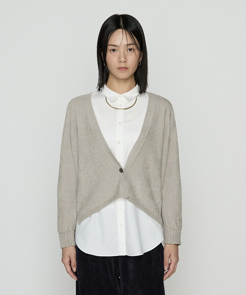 Gabardine K.T(ギャバジンケーティー)の「ストレッチモール マシュマロニットショートカーディガン(カーディガン/ボレロ・レディース・グレー/グレイッシュベージュ・9号)」の10枚目の写真