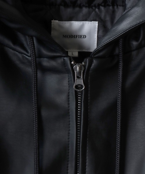 SITRY(シトリー)の「Synthetic Leather Zip Hoodie/フェイクレザー オーバーサイズ ブルゾン ジップパーカー フーディー(ブルゾン・メンズ・ブラック・L/LL/M)」の6枚目の写真
