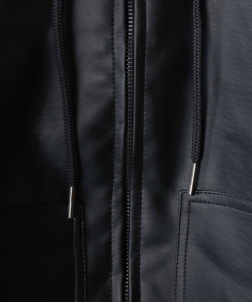 SITRY(シトリー)の「Synthetic Leather Zip Hoodie/フェイクレザー オーバーサイズ ブルゾン ジップパーカー フーディー(ブルゾン・メンズ・ブラック・L/LL/M)」の7枚目の写真