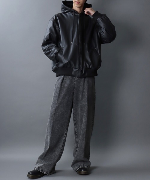 SITRY(シトリー)の「Synthetic Leather Zip Hoodie/フェイクレザー オーバーサイズ ブルゾン ジップパーカー フーディー(ブルゾン・メンズ・ブラック・L/LL/M)」の19枚目の写真