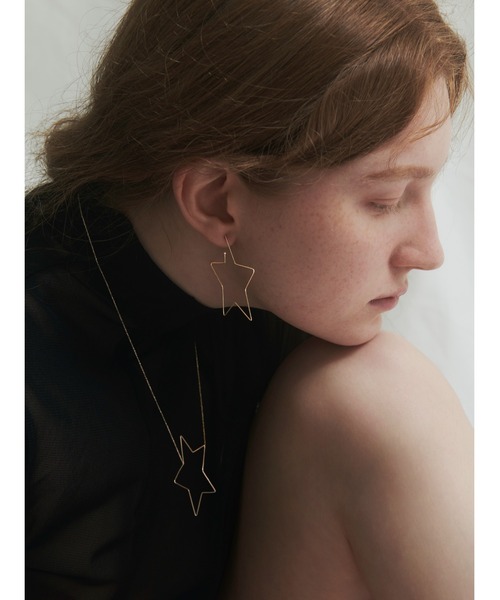 les bonbon(ルボンボン)の「【les bonbon】vega big pierce/ベガ ビッグ ピアス 片耳(ピアス(片耳用)・レディース・イエローゴールド・FREE)」の5枚目の写真