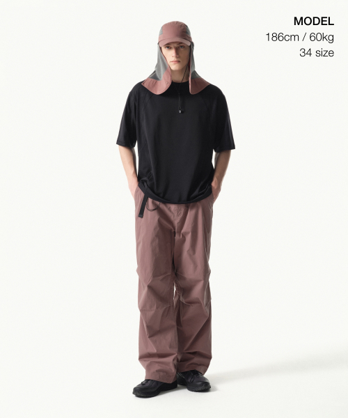 MUSINSA STANDARD（ムシンサスタンダード）の「[シティレジャー] CN ワイドベルトパラシュートパンツ [スモークピンク]（その他パンツ・メンズ・その他・28/29/30/31/32/33/34/36/38/40/42/26/27）」の2枚目の写真