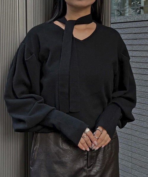 &g'aime(アンジェム)の「【&g'aime 】 チョーカー付きニット Choker Neck Knit(ニット/セーター・レディース・ブラウン/ブラック/ライトグレー・FREE)」の5枚目の写真