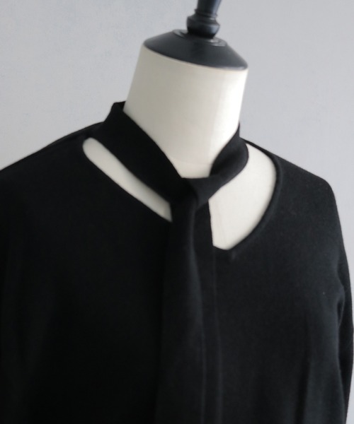 &g'aime(アンジェム)の「【&g'aime 】 チョーカー付きニット Choker Neck Knit(ニット/セーター・レディース・ブラウン/ブラック/ライトグレー・FREE)」の10枚目の写真