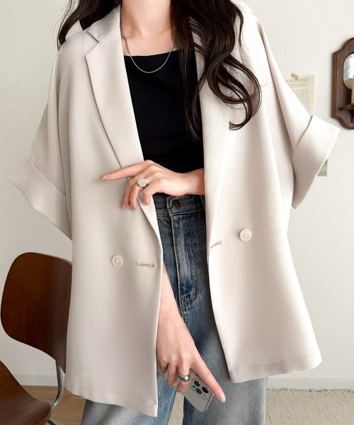 classicalelf(クラシカルエルフ)の「ハンサムなのに、どこかセンシュアル。都会的な抜け感を作る。メッシュテーラード半袖ジャケット(テーラードジャケット・レディース・ベージュ/ブラック・X-LARGE/SMALL/MEDIUM/LARGE)」の13枚目の写真