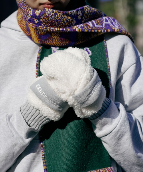 CONVERSE（コンバース）の「【CONVERSE/コンバース】フリースバンド ボアグローブ ミトン（手袋・レディース・グレー/ホワイト/ピンク・ONE SIZE）」の2枚目の写真